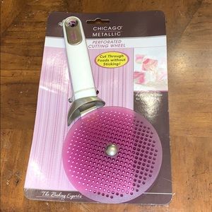 Perforated cutting wheel